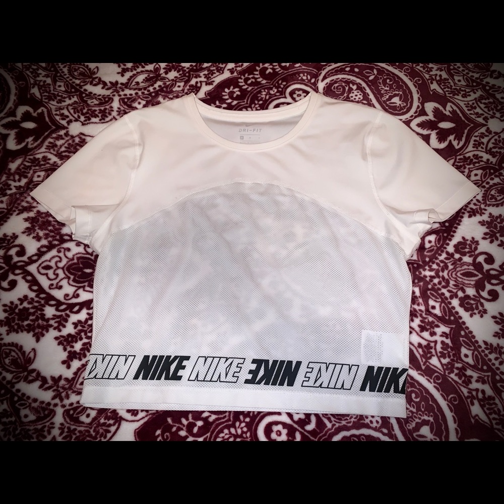 Nike Mesh Crop Top